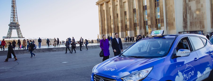 Taxi in Paris with Hydrogen