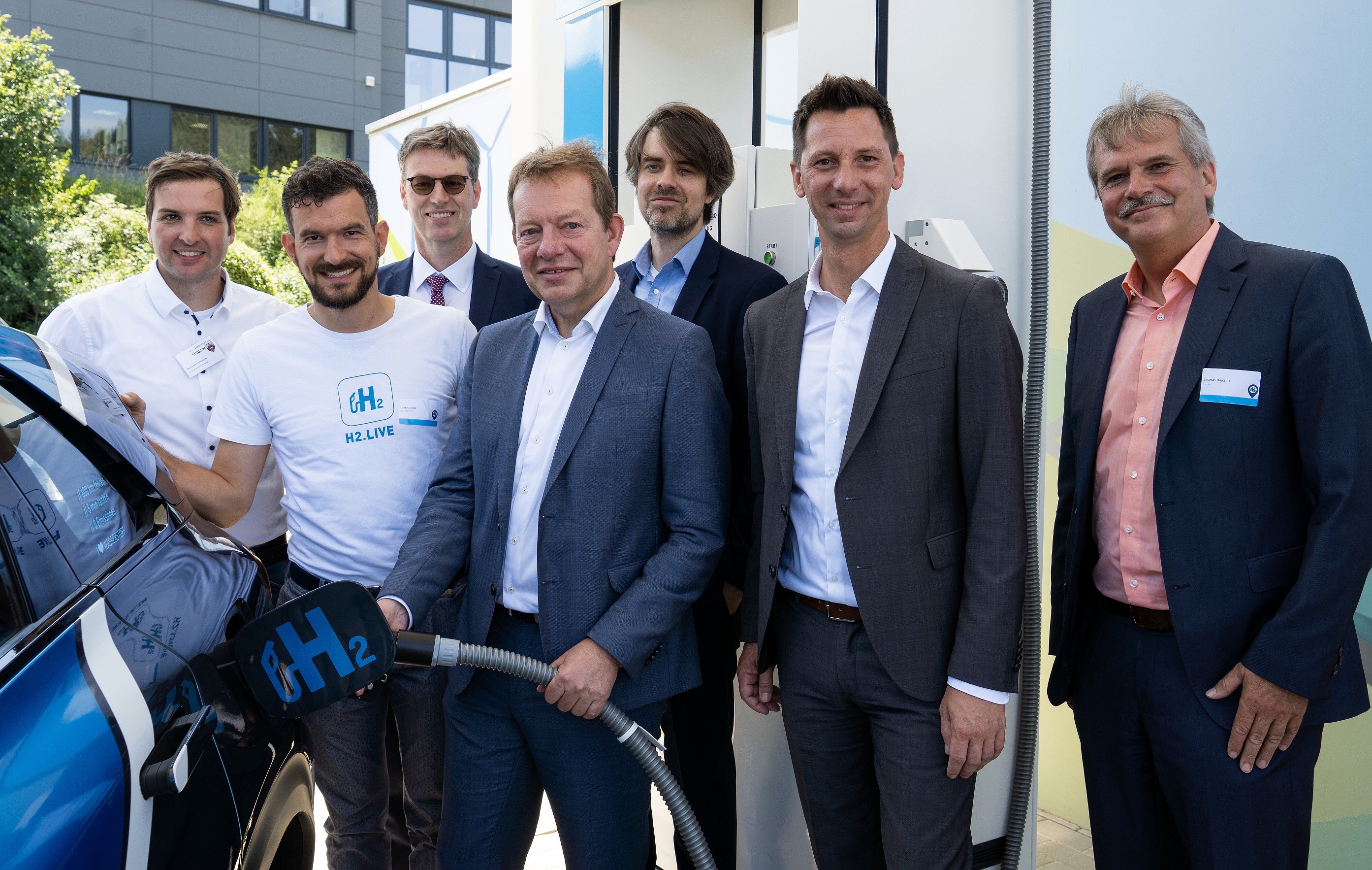 ‘Fill er up’ in Siegen: South Westphalia’s First Hydrogen Filling Station Opens for Business 2 Siegen Hydrogen Station Main