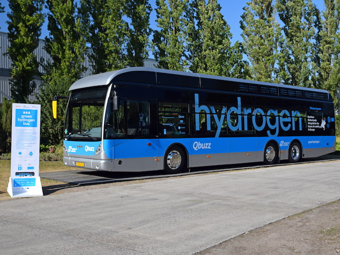 Hydrogen Bus and Refeuling