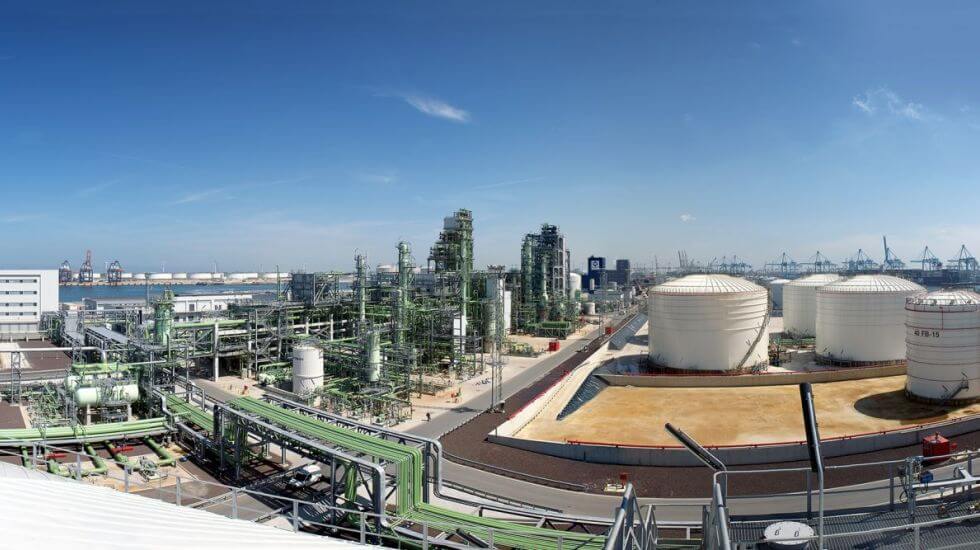 Partnership to Build Green Hydrogen for Renewable Products Refinery in Rotterdam 1 MULTIPLHY project