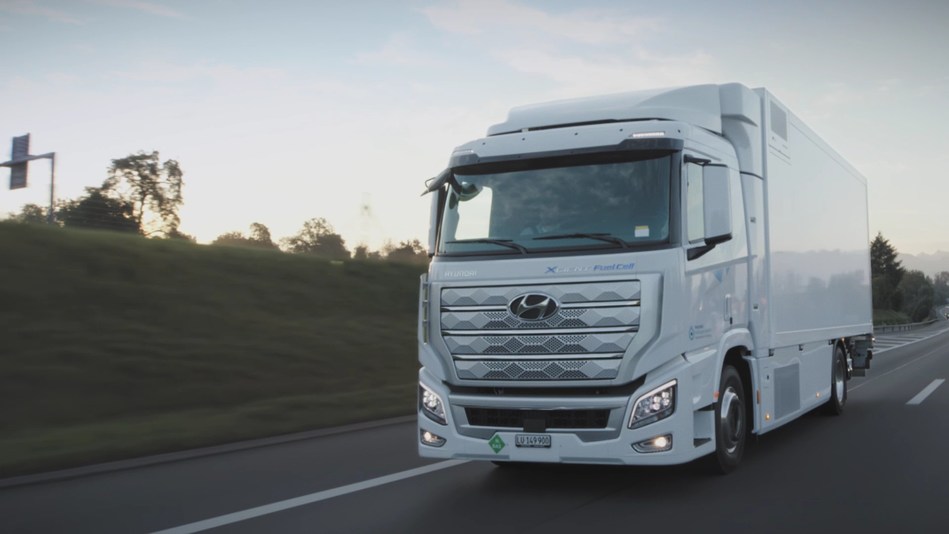 Hyundai Motor Shares Fuel Cell Commercial Vehicle Roadmap, Launches XCIENT Fuel Cell Truck at Digital Event 1 Hyundai Truck Road View