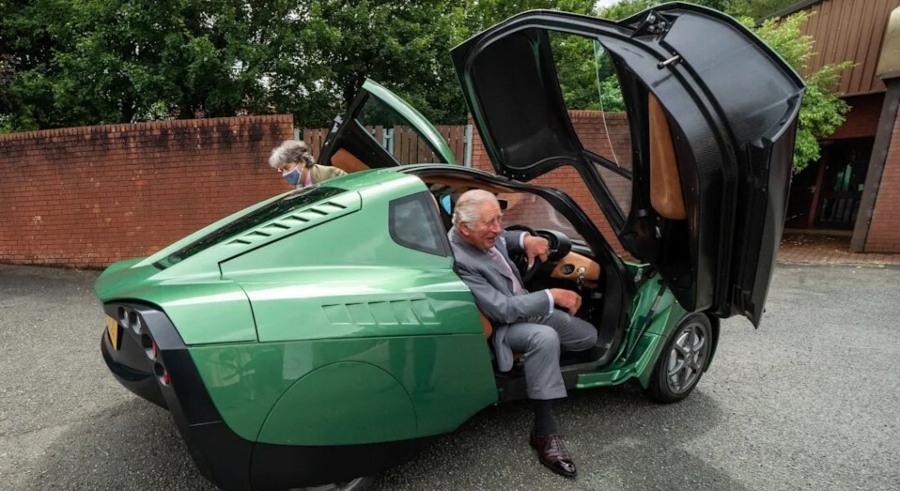 Charles Test-Drives Hydrogen-Powered Eco-Car