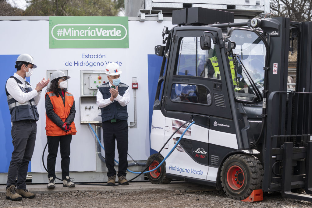 Anglo American Opens First Green Hydrogen Station for Zero Carbon Mining Vehicles in Chile 3