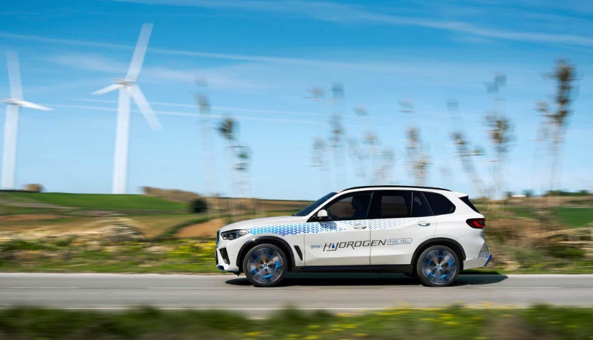 fuel cells works, BMW iX5 Hydrogen Can be Actively Experienced for the First Time at the IAA Mobility 2021.