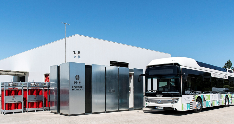 PRF Gas Solutions Presented the DRHYVE Station: a Portable Hydrogen Refuelling Station, the 1st in Portugal. 2 PRF Hydrogen Station Main