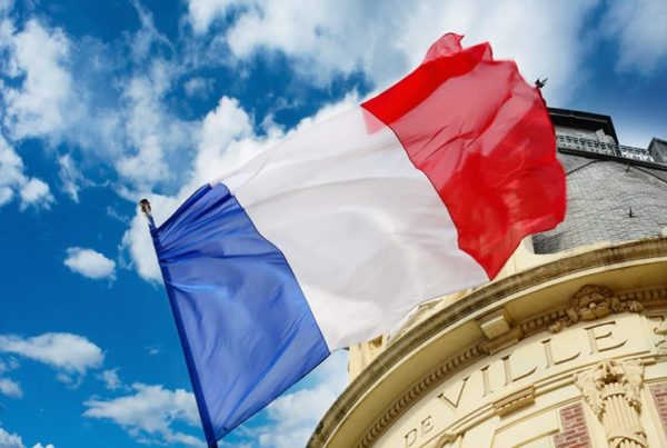France Will Co-Finance the Construction of Ten Hydrogen Plants Worth 2.1 Billion Euros 2 Fuel Cells Works, The Energy Sector that Includes Hydrogen will Benefit from the France 2030 Plan