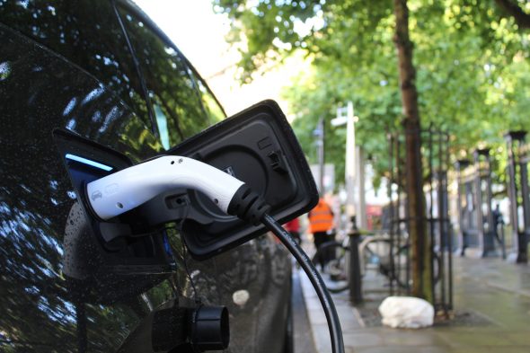 Scavenger Nanoparticles Could Make Fuel Cell-Powered Vehicles a Reality 1 Fuel Cells Works, Photo by Andrew Roberts on Unsplash