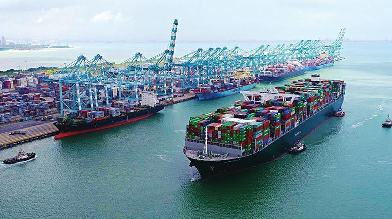 Port Decarbonization: the First High-Powered Hydrogen Barge for the Electrification of Ships at Berth 1 Fuel Cells Works, Port Decarbonization: the First High-Powered Hydrogen Barge for the Electrification of Ships at Berth