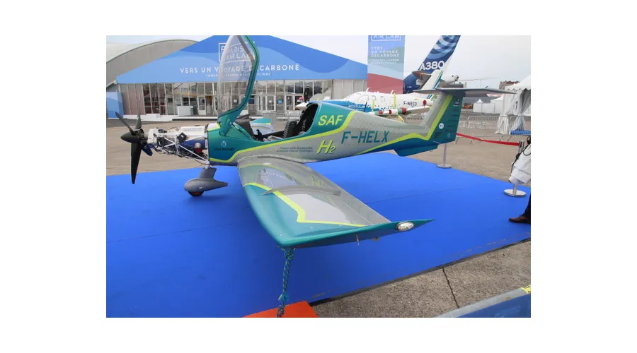 Elixir Aircraft Debuts Biofuel and Hydrogen-Powered Plane at Le Bourget ...
