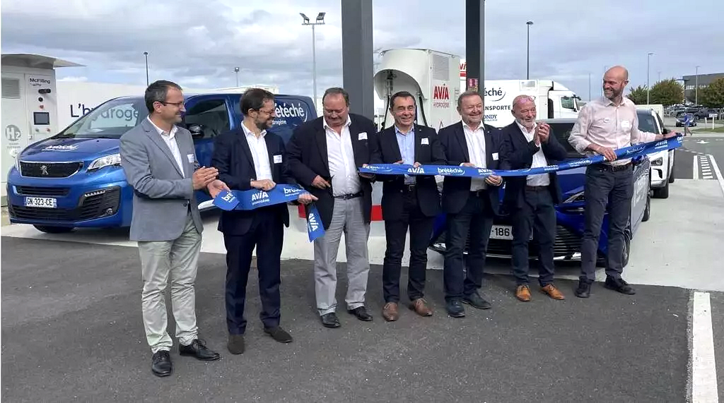 France Br t ch Group Launches Its First Hydrogen Refueling Hub france-br-t-ch-group-launches-its-first-hydrogen-refueling-hub