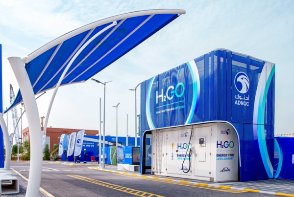 ADNOC Opens the Region’s First High-Speed Green Hydrogen Refueling Pilot Station in Abu Dhabi 2 2023 11 24 08 52 13