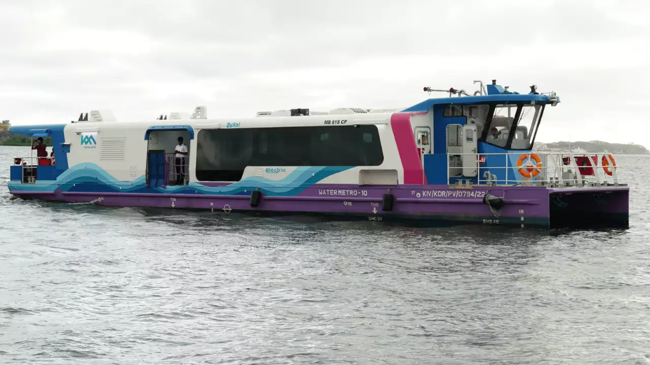 Kochi Water Metro Eyes Green Hydrogen Vessel For Eco-Friendly Transit - Vimarsana News