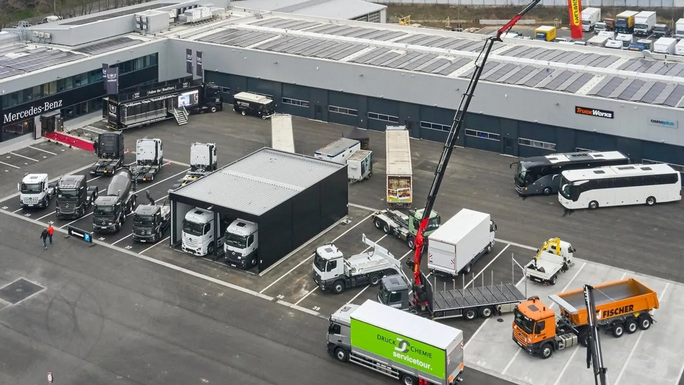 Daimler Trucks | OEM News, image size:1366x768